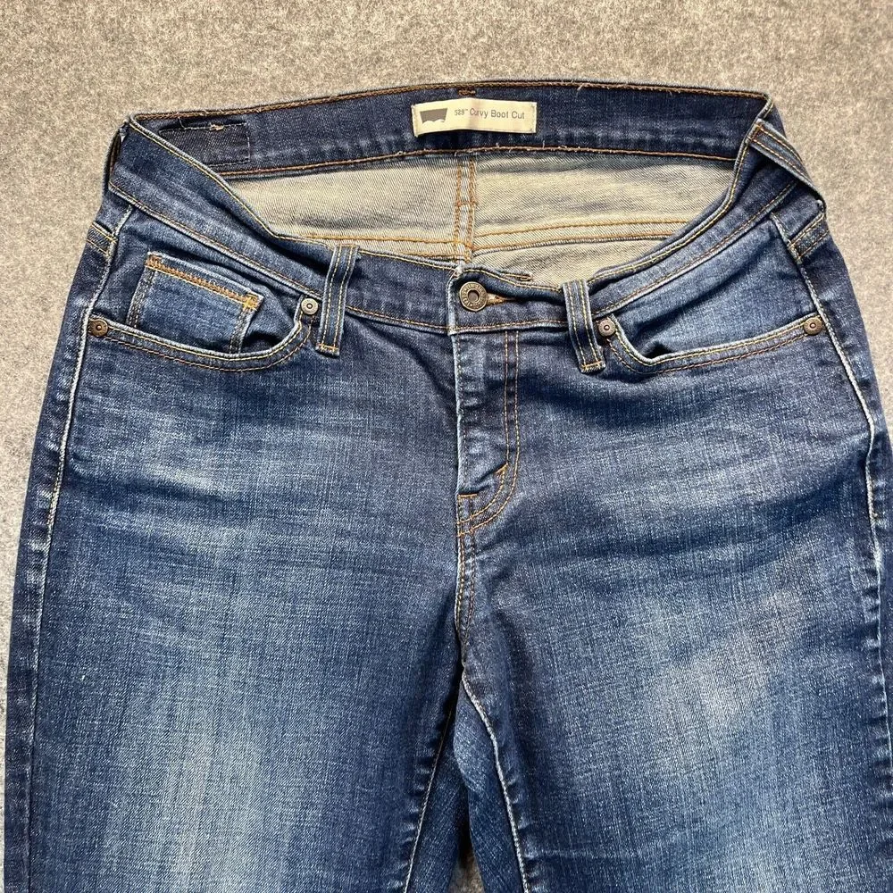Levis Jeans‎ Women's 10 M 529 Curvy Bootcut Dark Blue Denim Pants Mid Rise